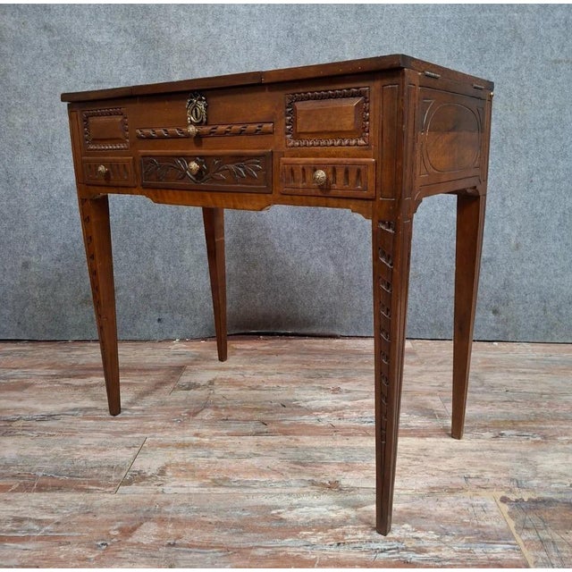 Louis XVI Walnut Dressing Table For Sale - Image 9 of 11