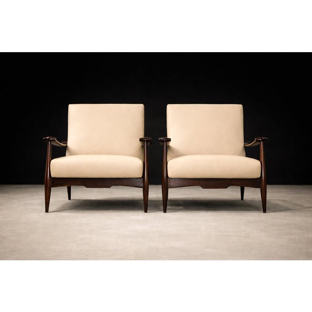 Beige Brazilian Modern Pair of “Canoa” Armchairs in Rosewood & Leather, Liceu De Artes, 1960s For Sale - Image 8 of 14