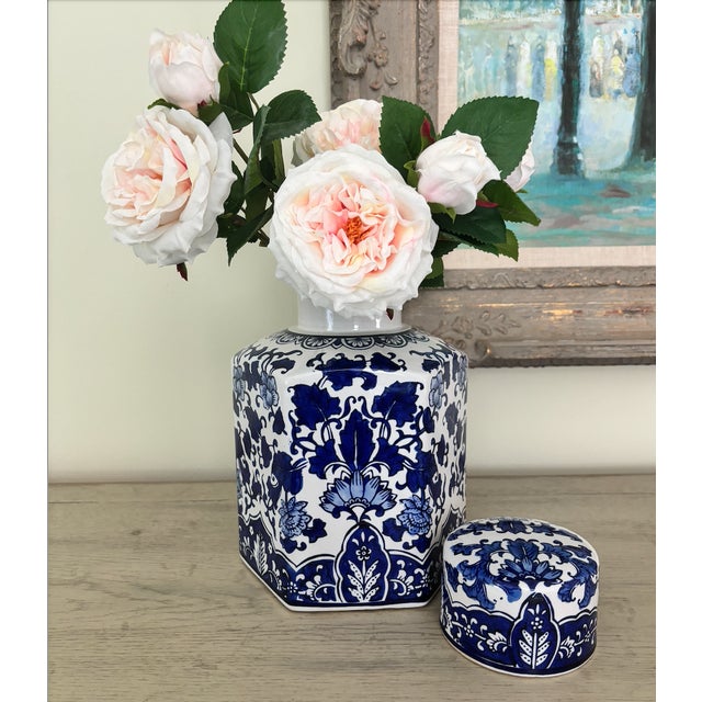 1980s 1980s Hexagonal Blue and White Ginger Jar For Sale - Image 5 of 6