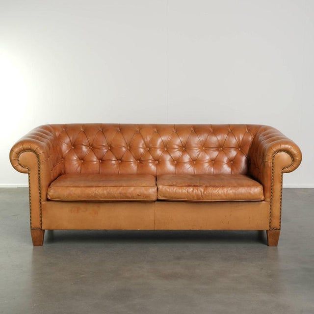 2.5-Seater Chesterfield Sofa in Sheepskin Leather For Sale - Image 14 of 14