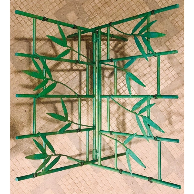 Vintage Palm Beach 1970’s Green Metal Chinoiserie Faux Bamboo Leaf Folding Magazine Rack For Sale In San Antonio - Image 6 of 11