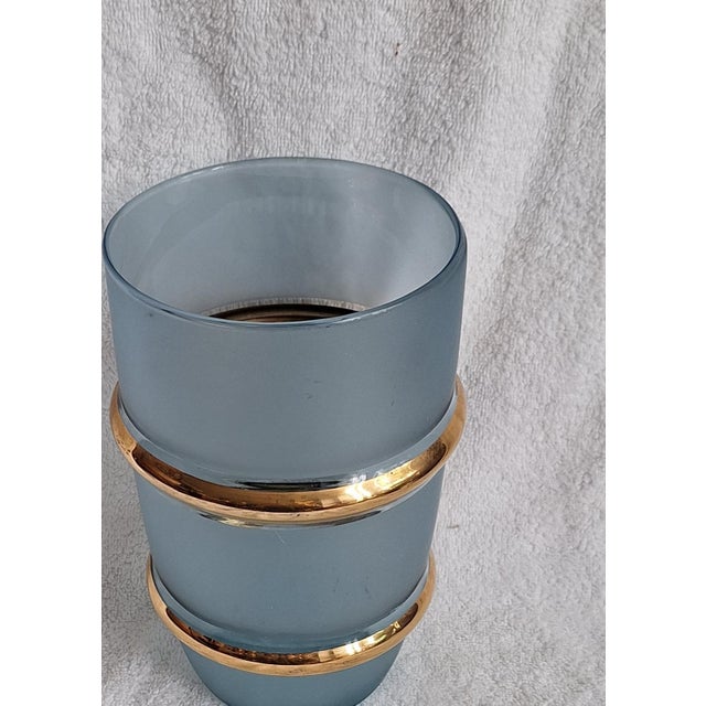 Art Deco Glass Vase with Blue Glass and Gold-Colored Stripes, 1930s, in Very Good conditions. Designed 1920 to 1949