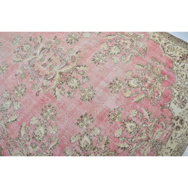 Art Deco 1960s Oversize Turkish Pink Botanical Design Faded Area Carpet For Sale - Image 3 of 11