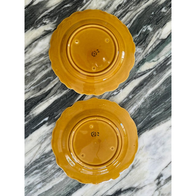 De Sarreguemines LastChance!Vintage Sarreguemines Majolica Plates, France - A Pair For Sale - Image 4 of 6