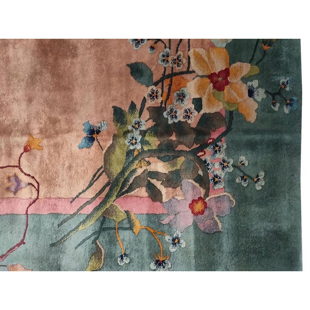Art Deco 1920s Antique Chinese Beige Cream Open Field Floral Art Deco Wool Knotted Rug For Sale - Image 3 of 13