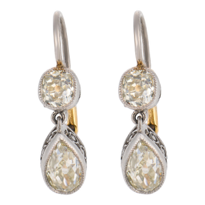 1920s Pair of Victorian Style 1.33 Carat Old Cut Diamond Platinum 18k Gold Drop Earrings