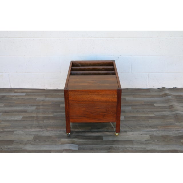Brown Mid-Century Modern Walnut Coffee Table With Leather Magazine Holder & Brass Casters, C. 1960s For Sale - Image 8 of 18