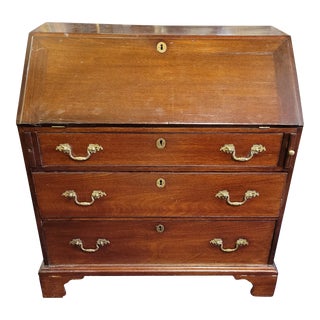 18th Century Chippendale Desk For Sale