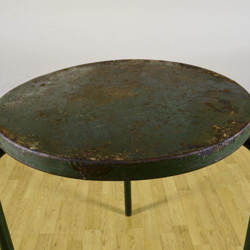 Industrial Round Industrial Coffee Table, 1950s For Sale - Image 3 of 9