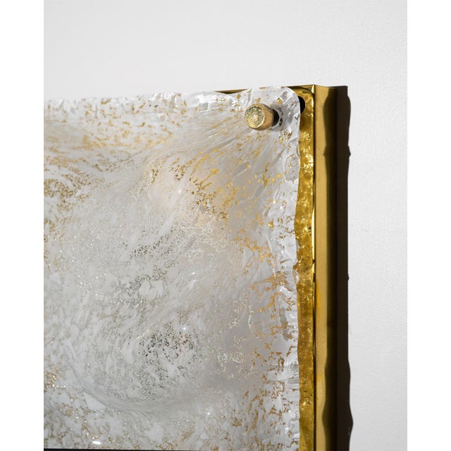 Murano Ice Glass Wall Lamp with Brass Backplate, Italy, 1970s For Sale - Image 14 of 15