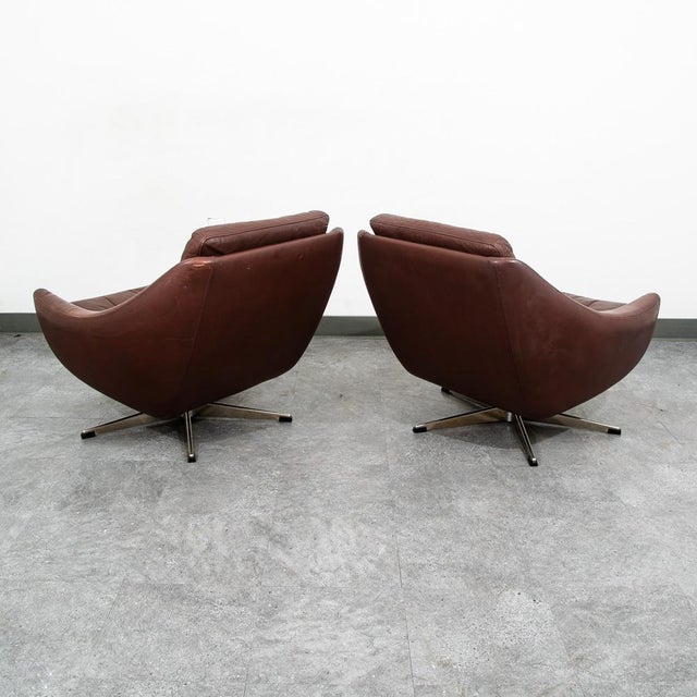 Mid Century Danish Modern Lounge Chairs Swivel Brown Leather Armchair Vintage Vg For Sale - Image 12 of 12