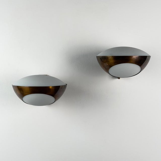 1960s Model 1963 Brass Wall Lights by Max Ingrand for Fontana Arte, 1960s, Set of 2 For Sale - Image 5 of 18