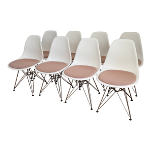 Set of 8 Eames Molded Side Chairs With Pink Pads