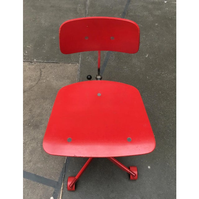 Mid-Century Danish Children's Swivel Chair by Jørgen Rasmussen for Kevi For Sale - Image 4 of 18