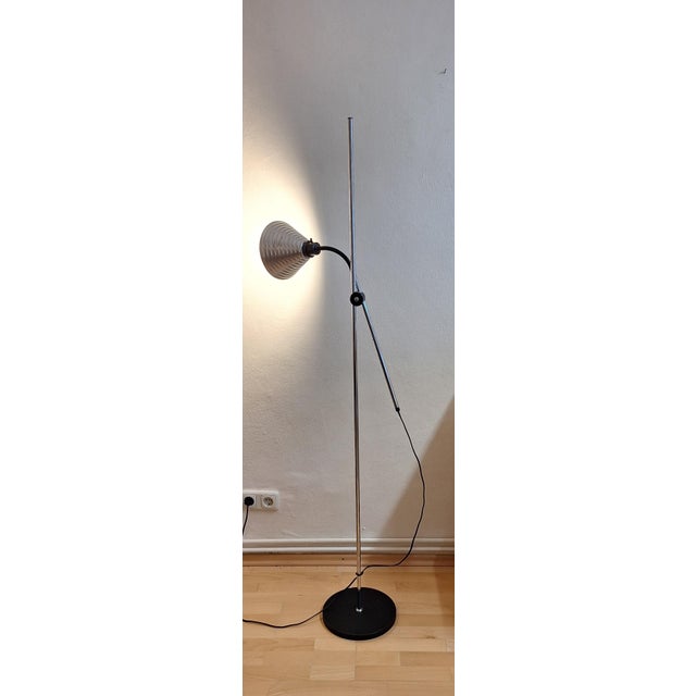 Vintage Floor Lamp with Black Base, Chrome-Plated Rod and Aluminum Reflector on a Flexible Tube, 1970s For Sale - Image 3 of 7