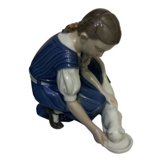 Vintage Danish Porcelain Figurine "Girl With Cat" by Bing & Grøndahl For Sale