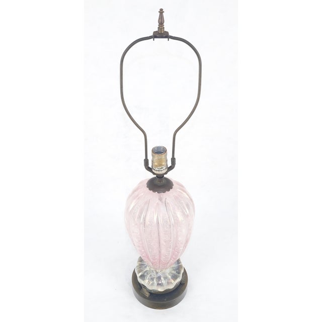Mid 20th Century Pink Murano Glass Vase Shape Table Lamp For Sale - Image 5 of 6