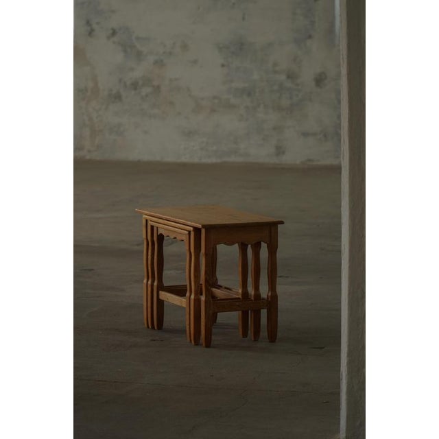 Mid-Century Modern Danish Nesting Tables in Oak, 1960s, Set of 3 For Sale - Image 4 of 14