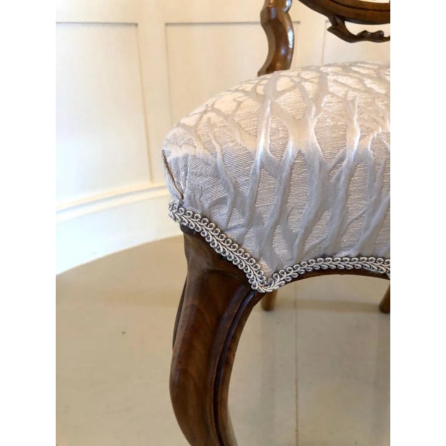 Antique English Victorian Walnut Dining Chairs, Set of 6 For Sale - Image 6 of 11