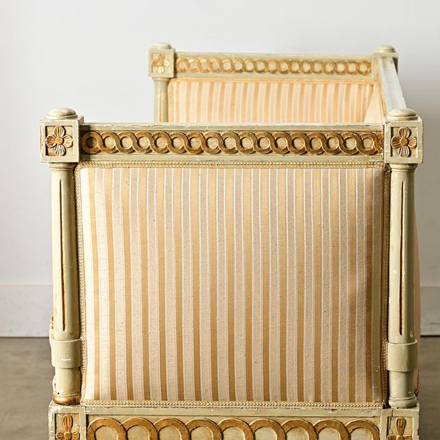 Swedish 19th Century Painted and Parcel Gilt Settee For Sale - Image 12 of 13