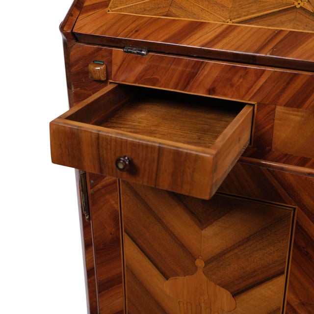 Rococo Writing Desk in Walnut and Plum Wood, Italy, 1770s For Sale - Image 6 of 14