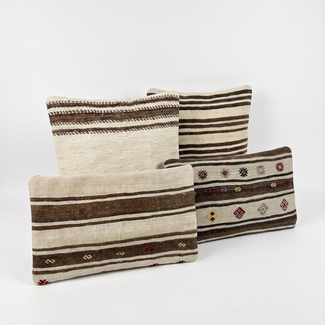 Mid-Century Modern Anatolian Lumbar Kilim Pillow Cover 20'' X 20'' & 20'' X 24'' - Set of Four For Sale - Image 3 of 4