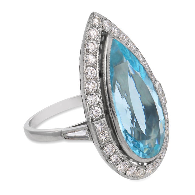 2020s Art Deco Inspired 10.17 Carat Aquamarine Diamond Platinum Cocktail Ring, Size 7 For Sale - Image 5 of 7
