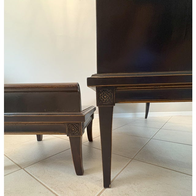 Mid 20th Century Qing Dynasty Replica Asian Hardwood Daybed With Table For Sale - Image 10 of 12