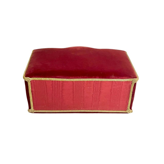 Vintage Italian Hollywood Regency Pink Velvet Magazine Book Holder For Sale - Image 12 of 17