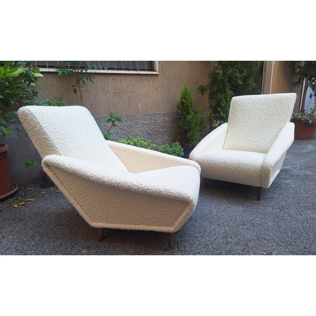 Distex Model Armchairs in White Boucle by Gio Ponti for Manifattura Artigianale Italiana, 1990s, Set of 2 For Sale - Image 6 of 7