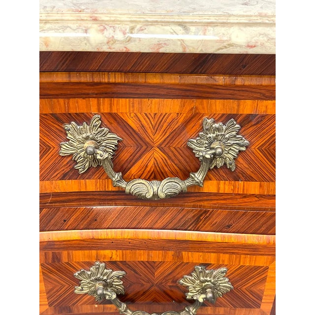 Louis XV Style Bombe Commode With Marble Top – Mid-20th Century For Sale - Image 9 of 13