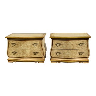 Vintage Pair of Heritage Venetian Style Bombe' Shaped Nightstands For Sale