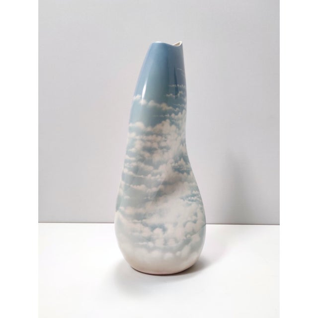 1960s Italian Lacquered and Airbrushed Ceramic Vase from Vibi, 1950s For Sale - Image 5 of 12