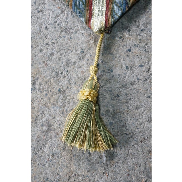 Late 20th Century Vintage French Baroque Woven Tapestry Table Runner Acanthus Leaf Gold Tassel For Sale - Image 5 of 9