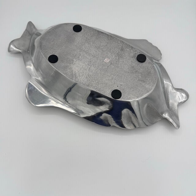 Late 20th Century Vintage Sculptural Cast Aluminum Double Fish Serving Platter For Sale - Image 5 of 7