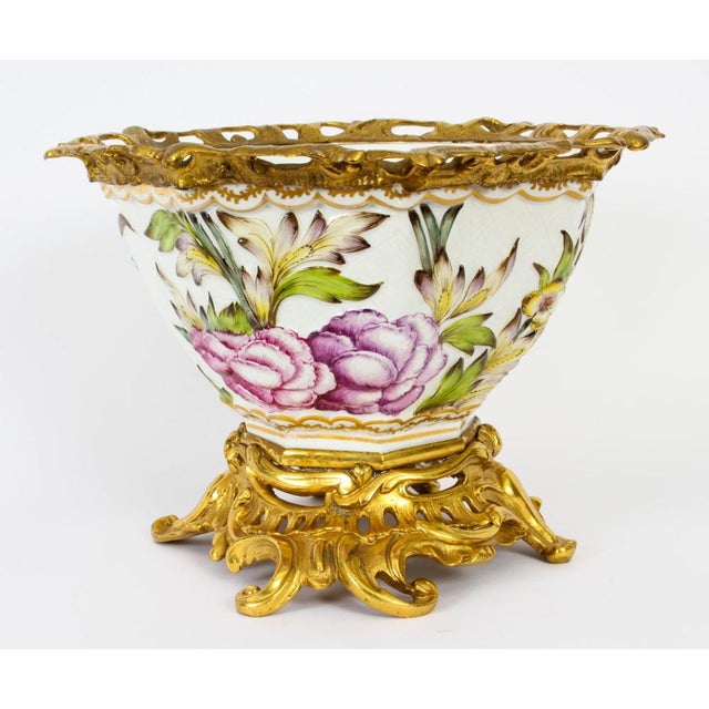 19th Century Gilt Bronze & Samson Porcelain Centrepiece For Sale - Image 4 of 13