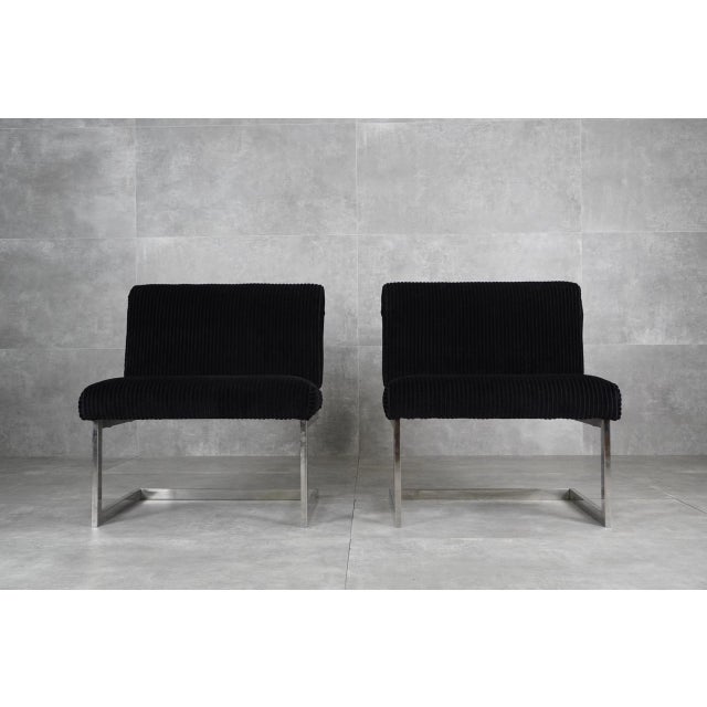 Mid-Century Modern Postmodern Chrome and Black Corduroy Cantilever Lounge Chairs, 1970s, Set of 2 For Sale - Image 3 of 12