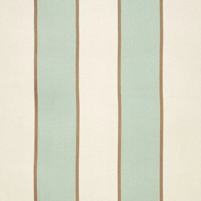 A drapery-weight fabric with the look and hand of fine silk but made of hardwearing polyester. It's both handsome and...