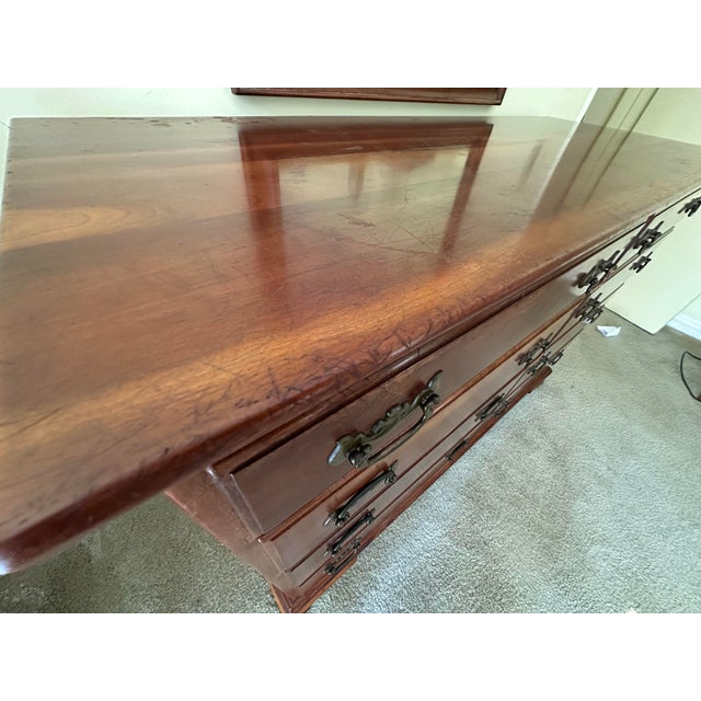 Traditional 1950s L. & J. G. Stickley Solid Cherry 8-Drawer Georgian Dresser For Sale - Image 3 of 7