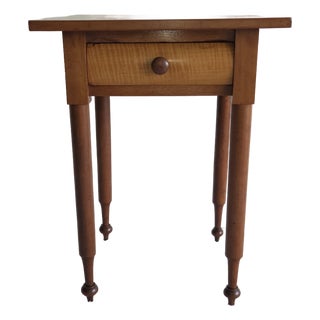 Federal Style Tiger Maple and Cherry One-Drawer Side Table, 19th Century For Sale