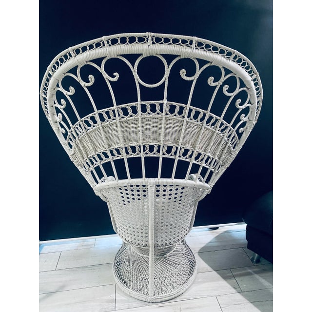 Hollywood Regency Late 20th Century Emmanuel Peacock Cane Chair For Sale - Image 4 of 11