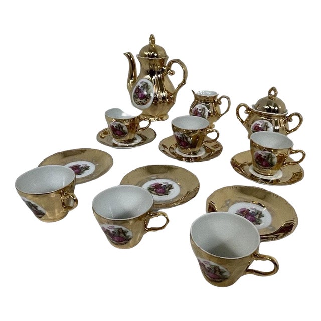 Gilt Fragonard Mocca Service from Versailles, Set of 15 For Sale