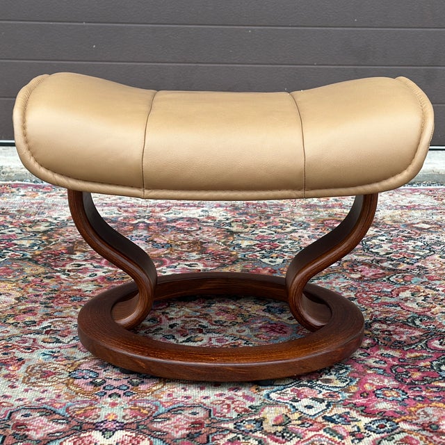 Ekornes ASA Vintage Ekornes Stressless Ottoman or Footstool in Camel Leather For Sale - Image 4 of 9