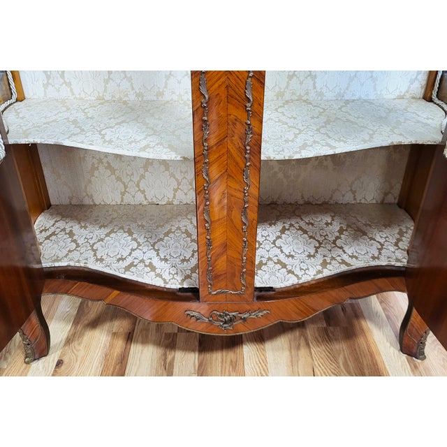 Vintage 20th C Louis XV French Style Bronze Mounted Curio Display Cabinet Vitrine For Sale - Image 9 of 12