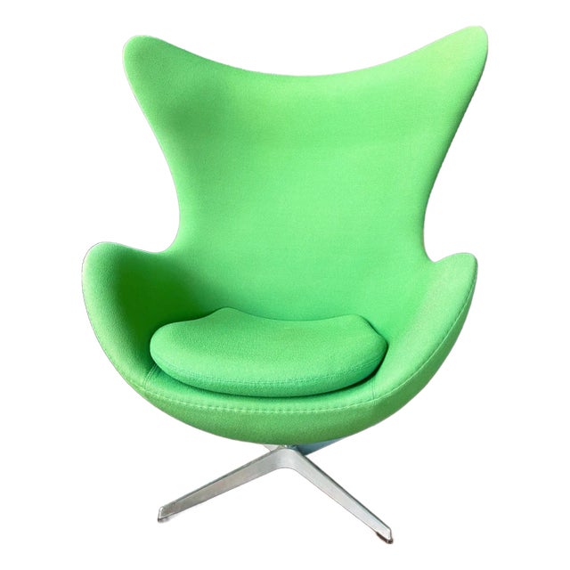 Mid-Century Modern, Lime Green Arne Jacobsen Egg Chair for Fritz Hansen For Sale