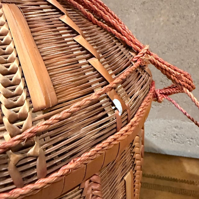 Kentaro Minoura Decorative Vintage Woven Basket After Mimura Chikuho For Sale - Image 4 of 13