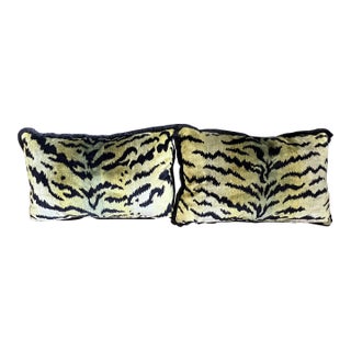 Contemporary Rectangular Scalamandre Tigre Pillows With Samuel & Sons Brush Trim - a Pair For Sale