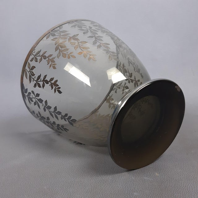 Silver Vintage Fume Murano Glass Vase Centerpiece Cup with Silver Leaves, 1950s For Sale - Image 8 of 16