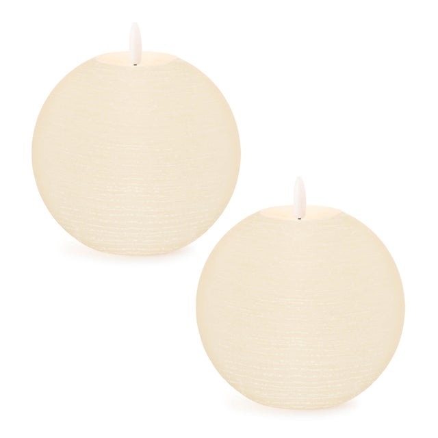 2020s FIA Wick Ivory Round Candle (Set of 2) For Sale - Image 5 of 5