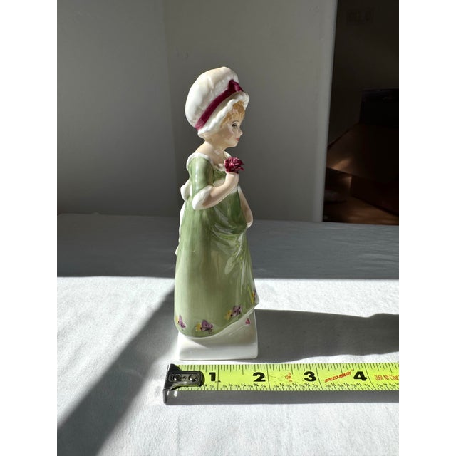 1970s Royal Doulton Figurine ~ “Ruth” ~ Hn 2799 For Sale - Image 9 of 10